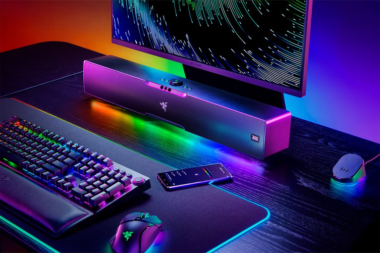 Razer Leviathan V2 Pro -view 1