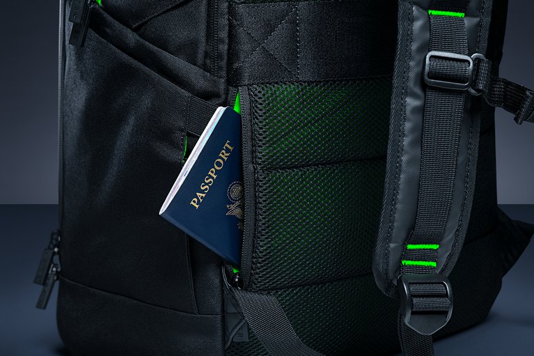 Razer Rogue 18 Backpack V4 -view 1