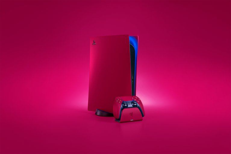 Razer Quick Charging Stand for PS5™ - Red -view 1