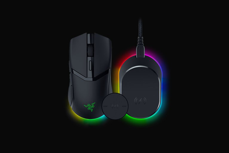 Razer Cobra HyperSpeed + Mouse Dock Pro Bundle - 1 を表示