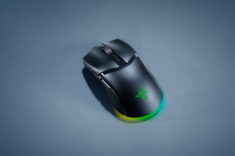 Razer Cobra HyperSpeed -view 1