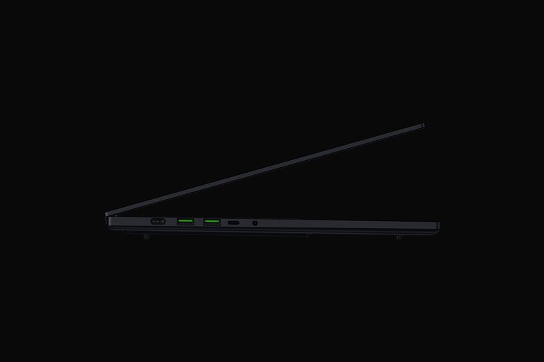 Razer Blade 16 - QHD+ 240 Hz OLED - GeForce RTX 5070 Ti - Noir -view 1