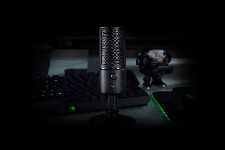 Razer Seiren X (Black) Closeup Home Streaming Setup Dark Defocused (Front View)