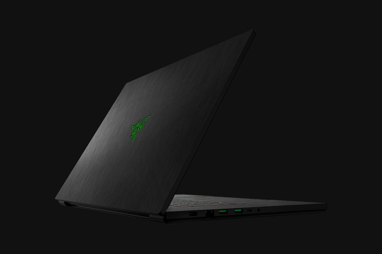 Razer Skin - Razer Blade 18 - Black Metal - Full -view 1
