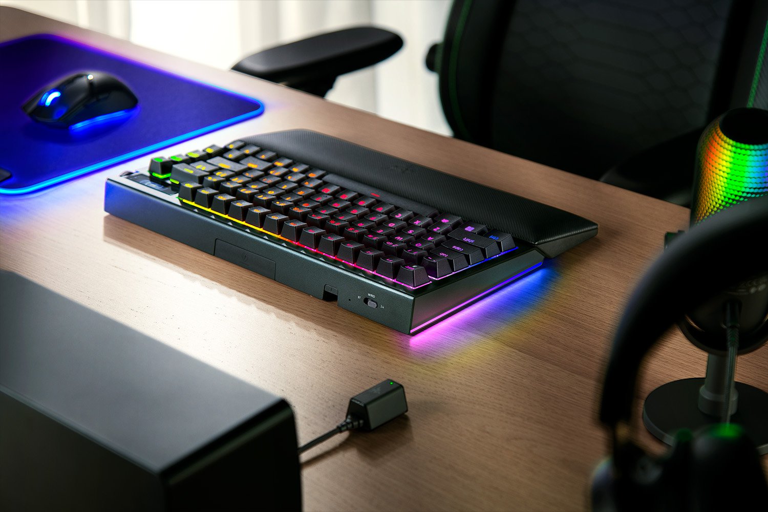 Razer BlackWidow V4 Pro 75% ¡Una nueva era de innovación y personalización!