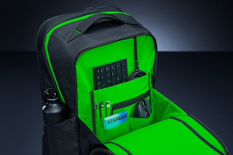 Razer Rogue 18 Backpack V4 -view 1