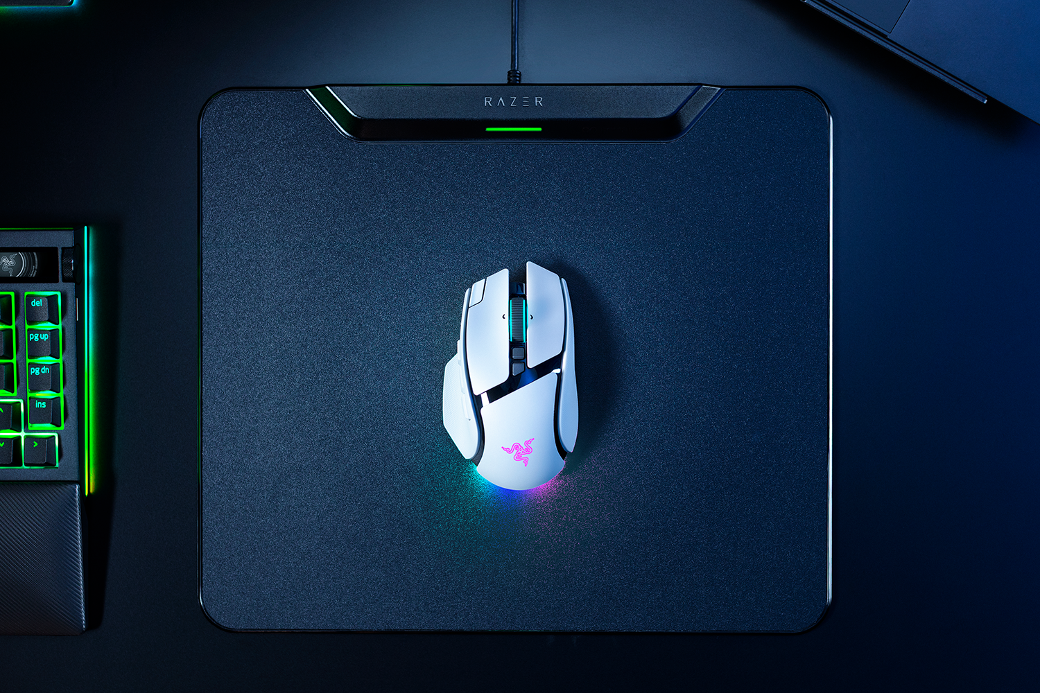 Razer Basilisk V4 Pro - White