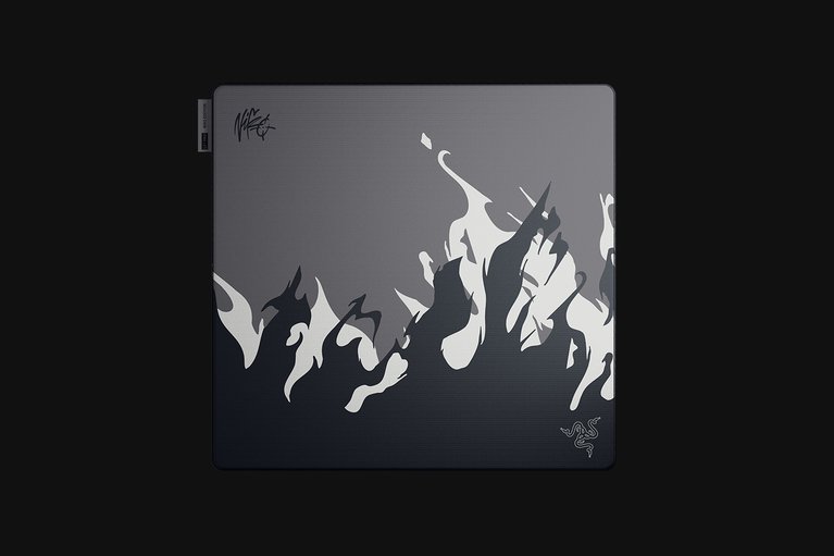 Razer Gigantus V2 Pro - NiKo Edition - 1 を表示