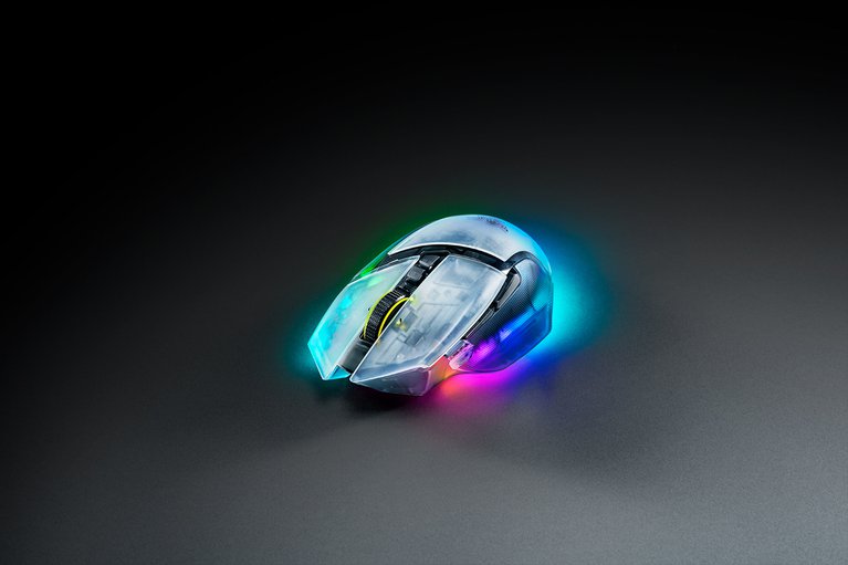 Razer Basilisk V3 Pro 35K - Phantom White Edition -view 1