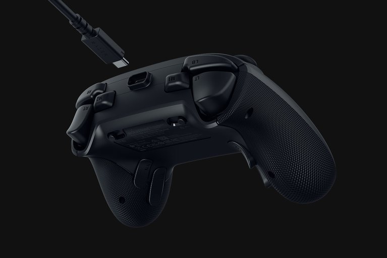 Razer Wolverine V4 Tournament Edition -view 1