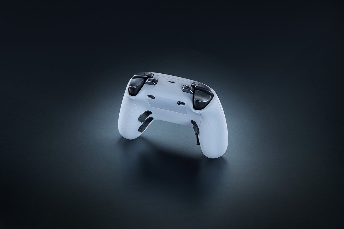 250204-wolverine-v3-pro-white- 