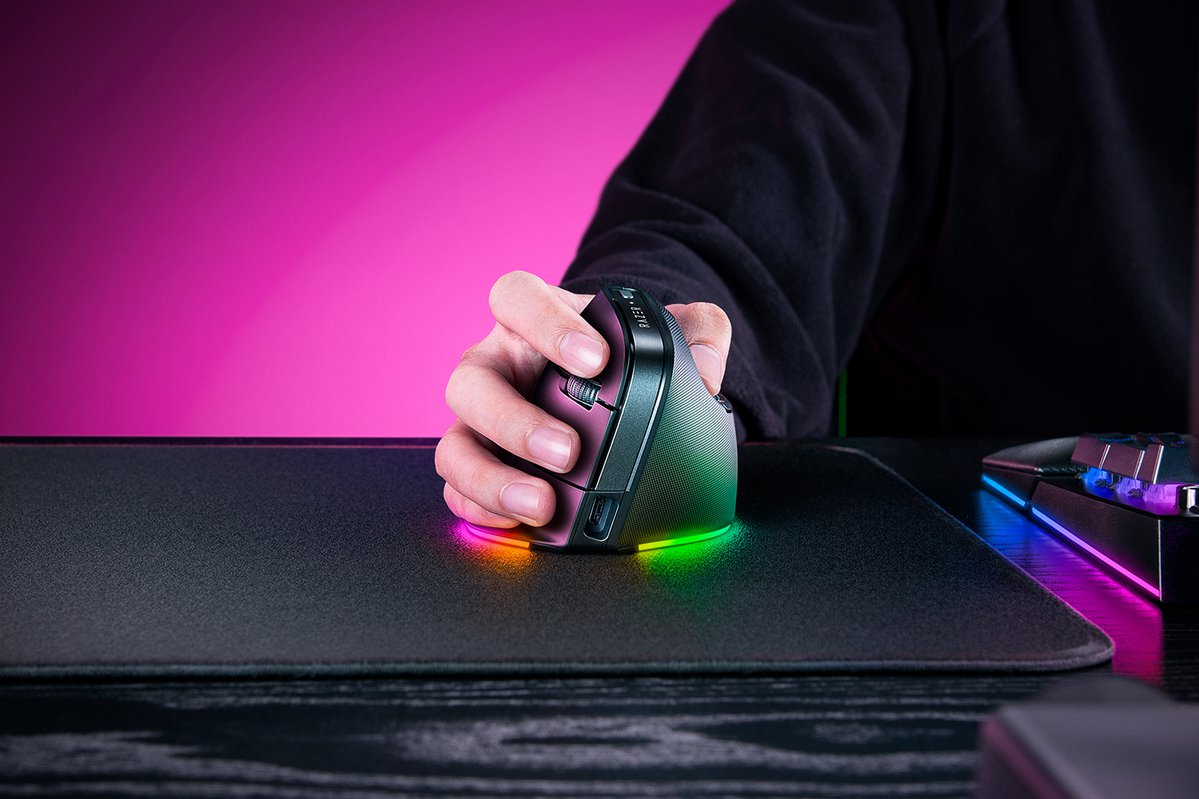 Razer Pro Click V2 Vertical Edition | Mice