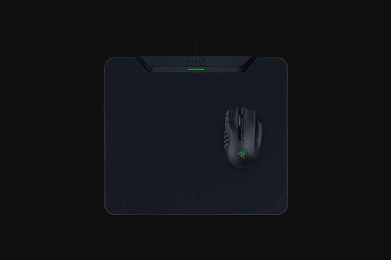 Razer Naga V3 Pro + HyperFlux V2 Wireless Charging System - Hard Edition Bundle -view 1