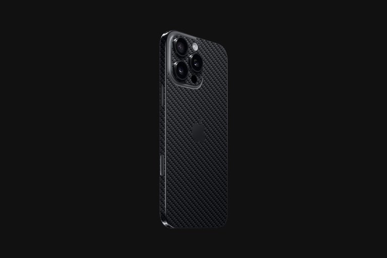 Razer Skins - iPhone 16 Pro Max - Carbon Fiber - Full -view 1