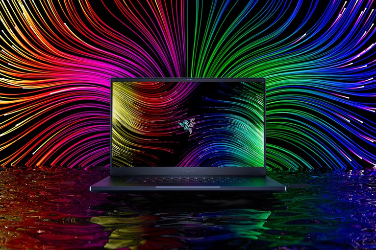 Razer Blade 17 - UHD 144Hz - GeForce RTX 3070 Ti - Schwarz -view 1