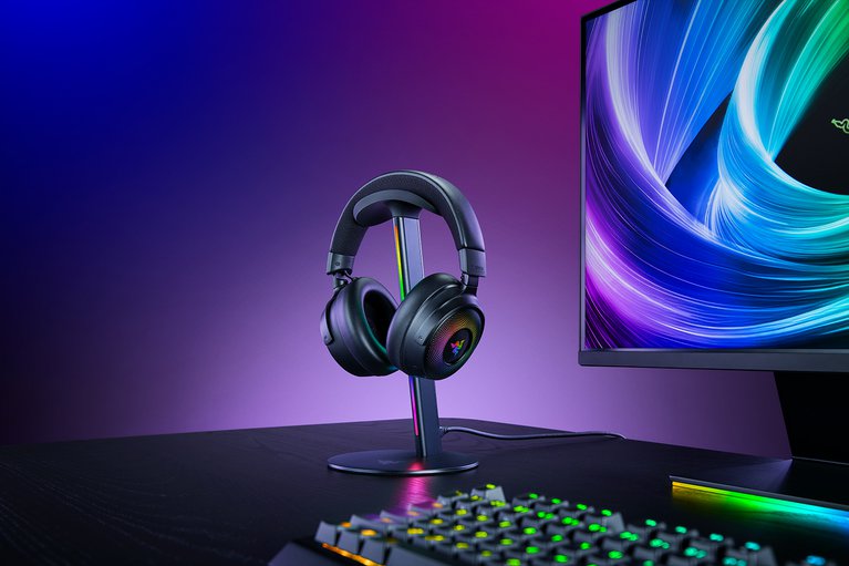 Razer Base Station V3 Chroma -view 1