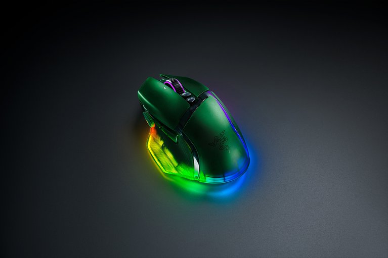 Razer Basilisk V3 Pro 35K - Phantom Green Edition -view 1