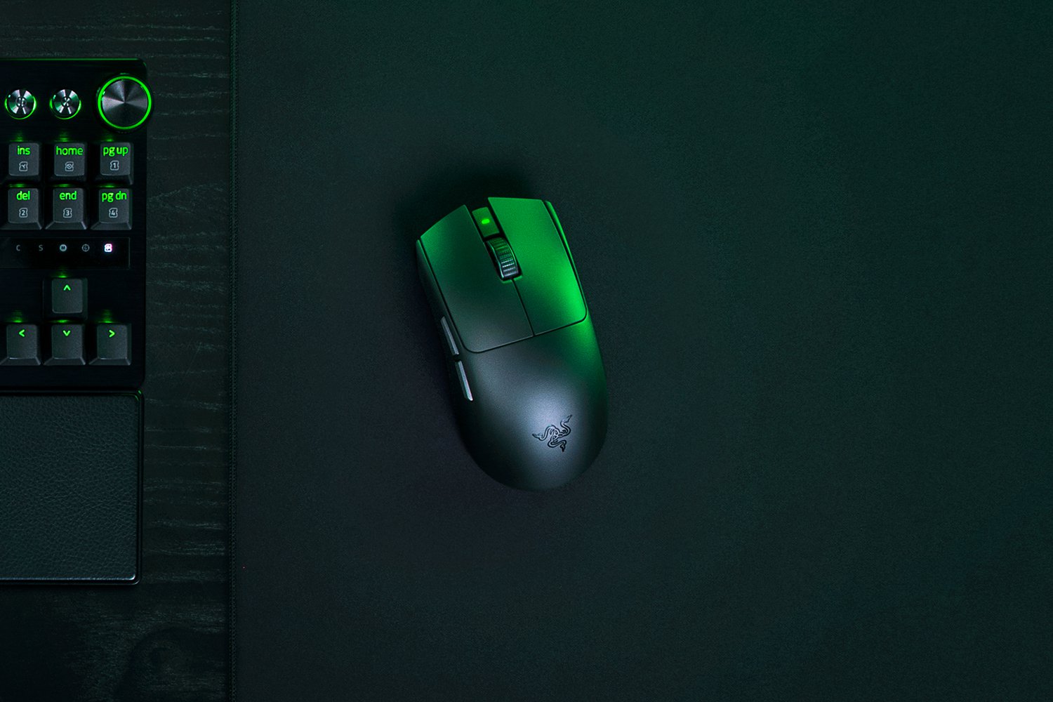 Razer Viper V4 Pro - Black