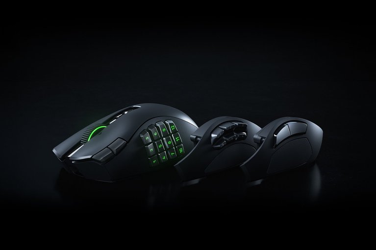 Razer Naga V3 Pro + Mouse Dock Pro Bundle -view 1