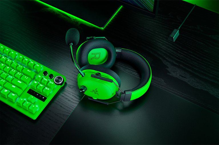 Razer BlackShark V3 Pro - Esports Green Edition -view 1