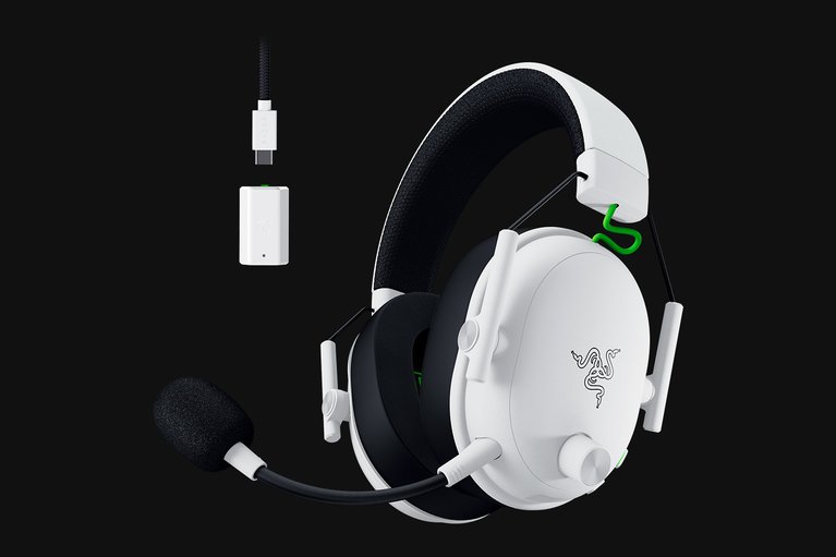 Razer BlackShark V3 for Xbox - White -view 1