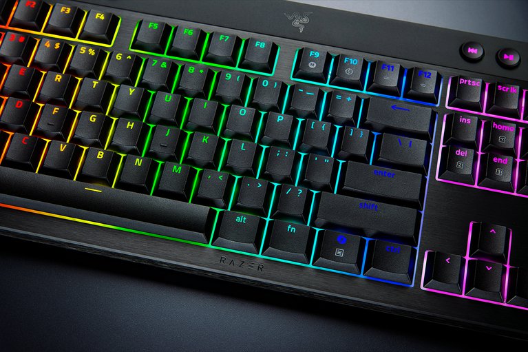 Razer BlackWidow V4 Low-Profile Tenkeyless HyperSpeed - Switch verdi - US -view 1
