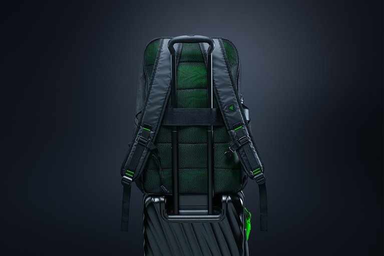 Razer Rogue 18 Backpack V4 -view 1
