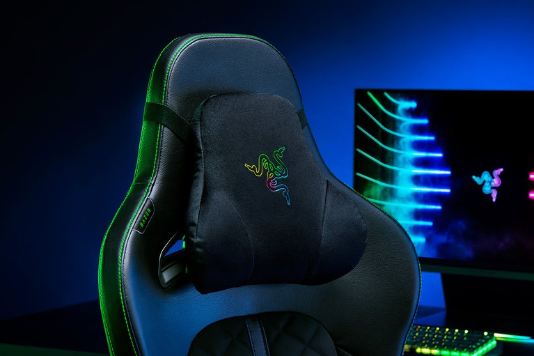 Razer Chroma Head Cushion Closeup with Razer Enki and Razer Workstation (Blue Theme)