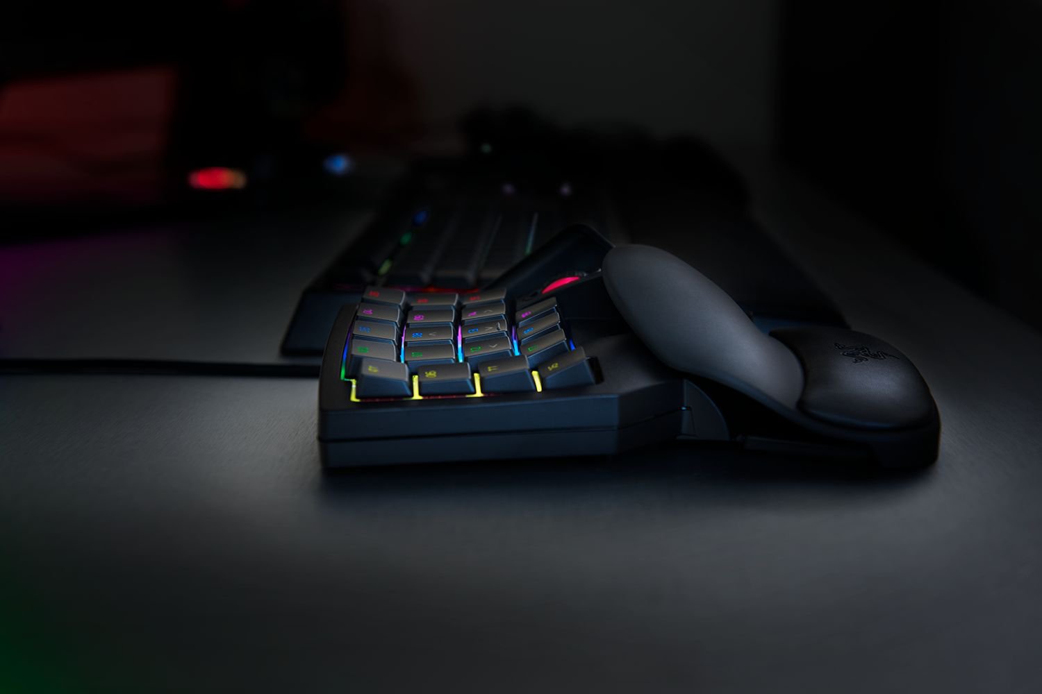 Razer Tartarus V2 on Stainless Steel Surface (Side View)