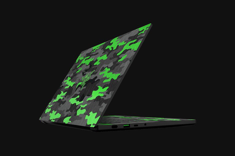 Razer Blade 14 (Angled View) Skin - Large Camo (Green) Full