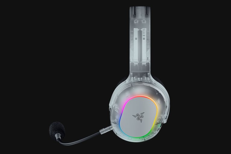 Razer Barracuda X Chroma - Phantom White Edition -view 1