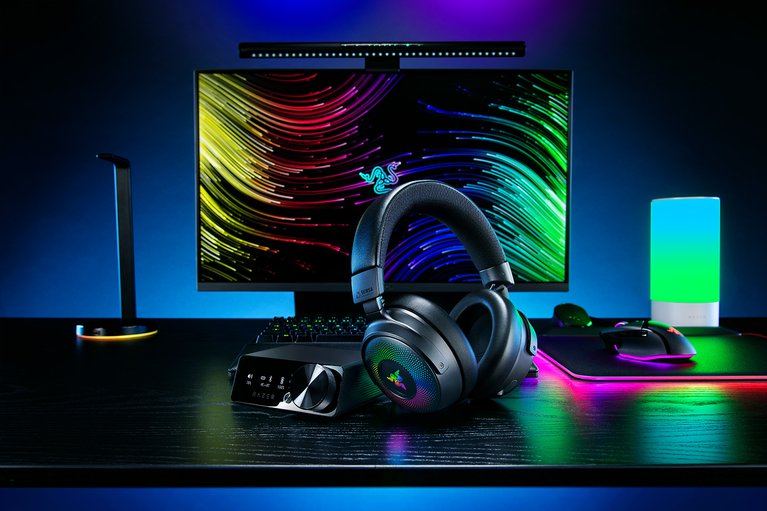 Razer Kraken V4 Pro -view 1