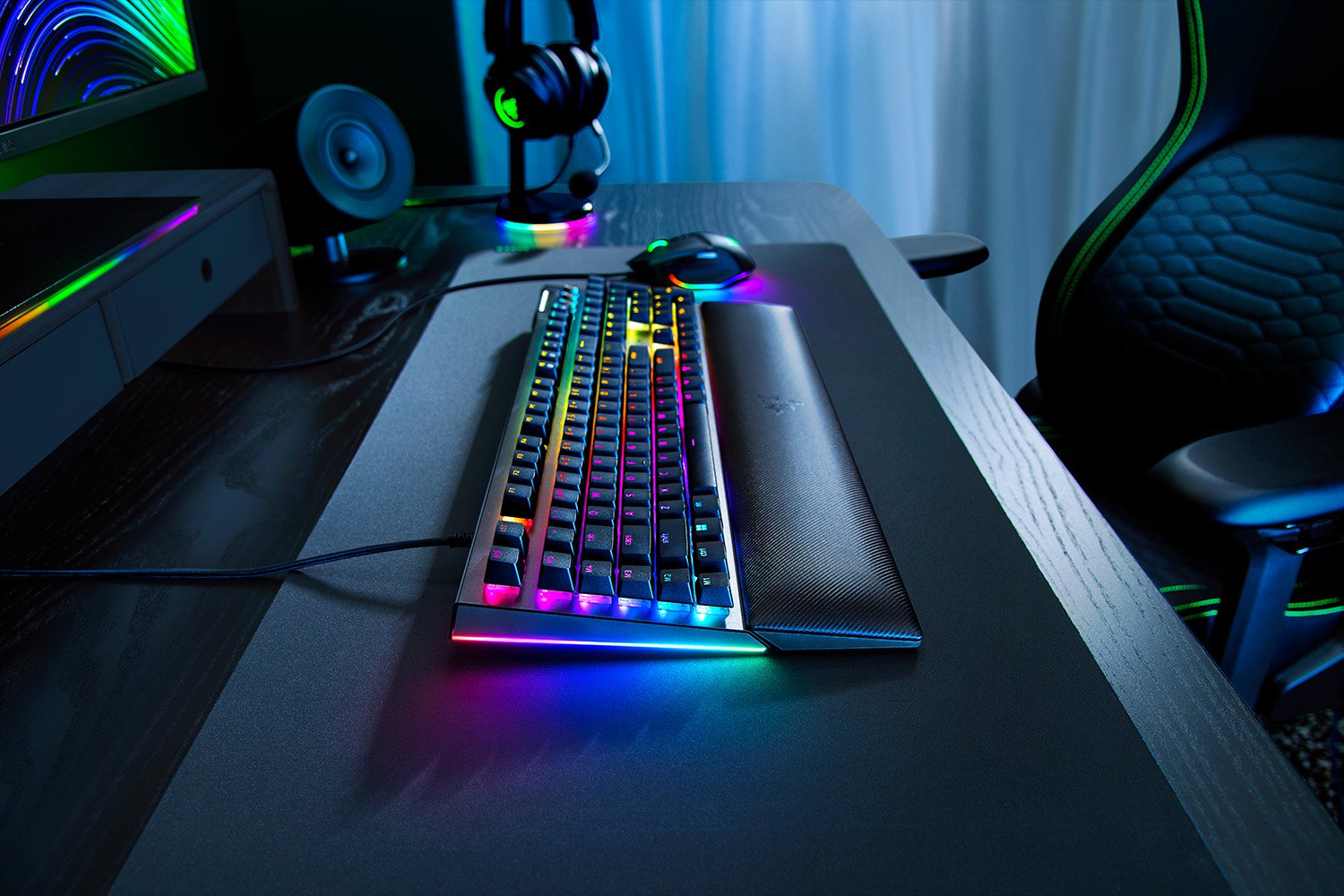 Razer BlackWidow V4 - 綠軸 - US