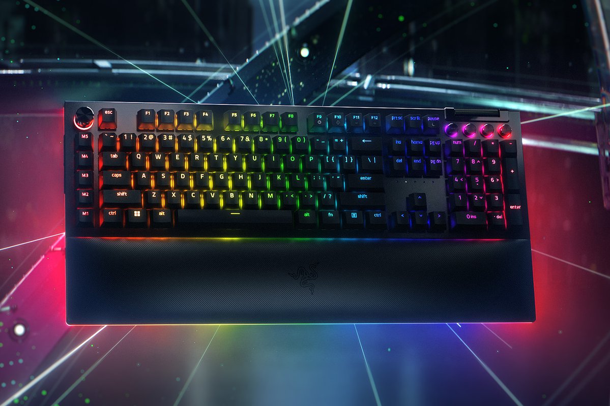 Buy Razer BlackWidow V4 Pro - Yellow Switch - US - Black | Gaming 