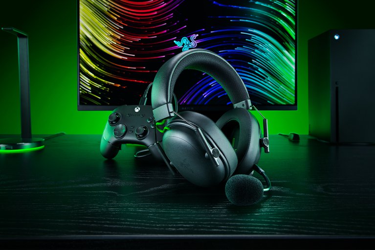 Razer BlackShark V3 for Xbox - Black -view 1