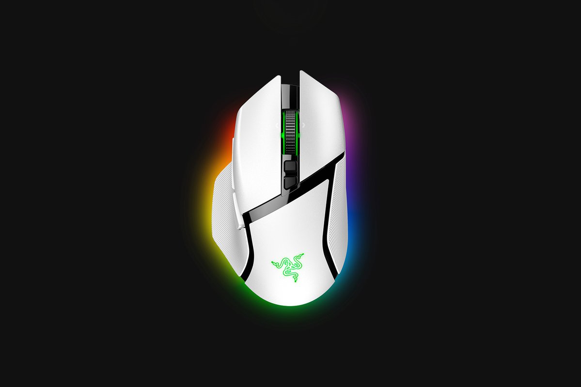 221015-basilisk-v3-pro-white-  