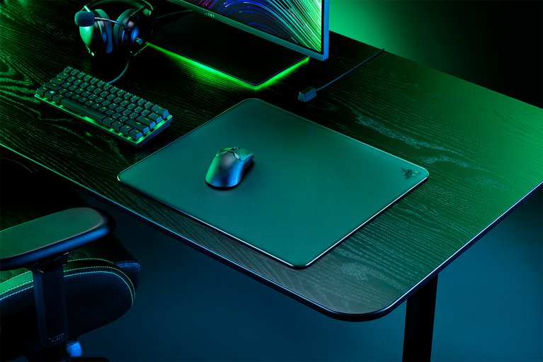 Razer Atlas - Nera -view 1