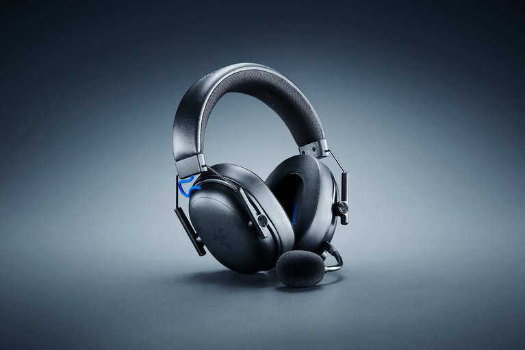 Razer BlackShark V3 for PlayStation - Black -view 1