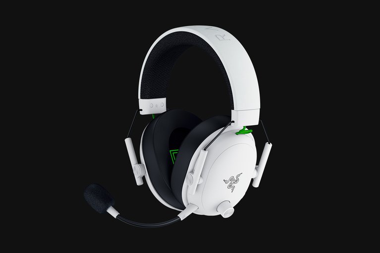 Razer BlackShark V3 for Xbox - White -view 1