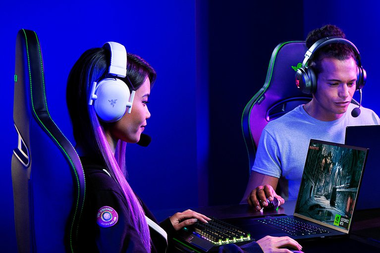 Razer BlackShark V2 Pro - 白色 -view 1