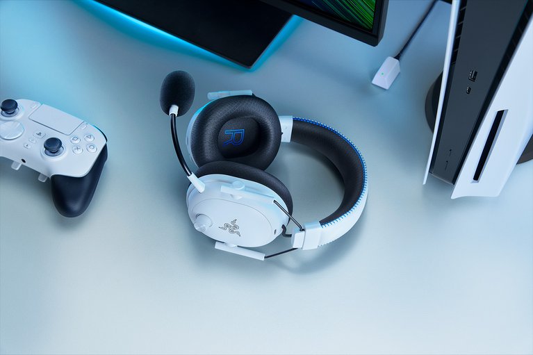 Razer BlackShark V3 Pro for PlayStation - Bianco -view 1