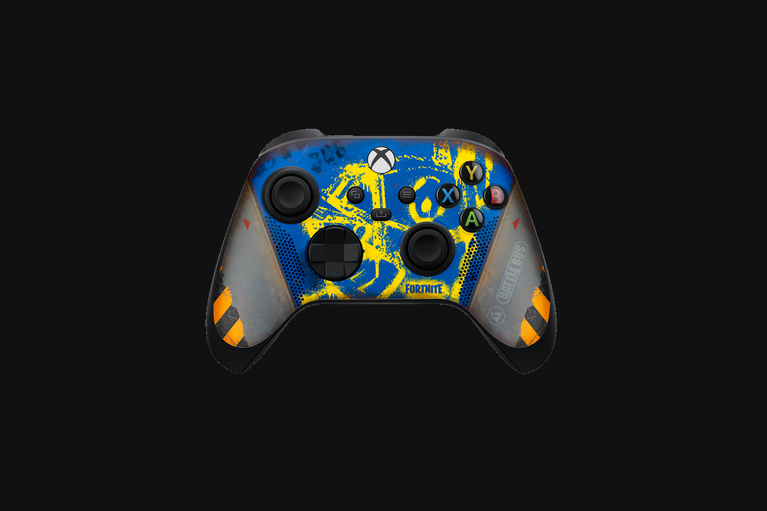 Razer Skins - Xbox Series S - Fortnite - Battle Bus - Complete -view 1