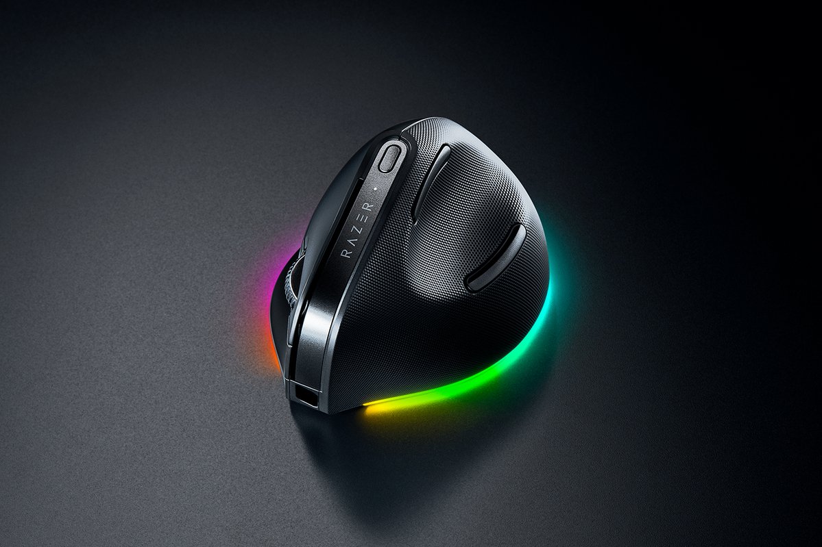 Buy Razer Pro Click V2 Vertical Edition | Gaming Mice | Razer.com