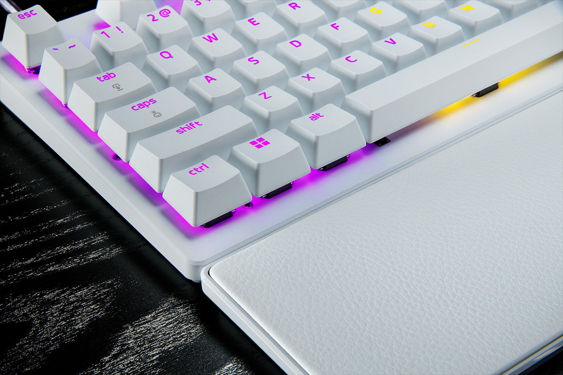 Razer Huntsman V3 Pro Tenkeyless - US - 白 | Keyboards