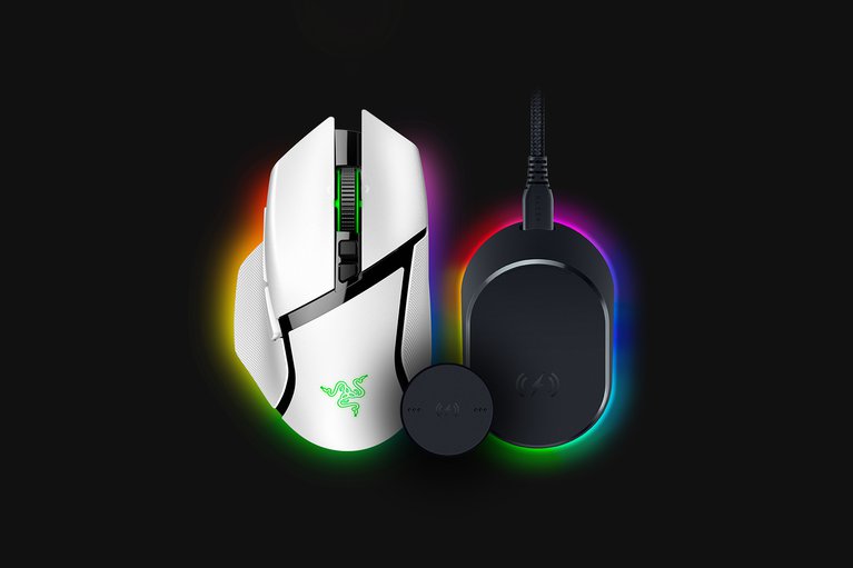 Razer Basilisk V3 Pro + Mouse Dock Pro Bundle -view 1