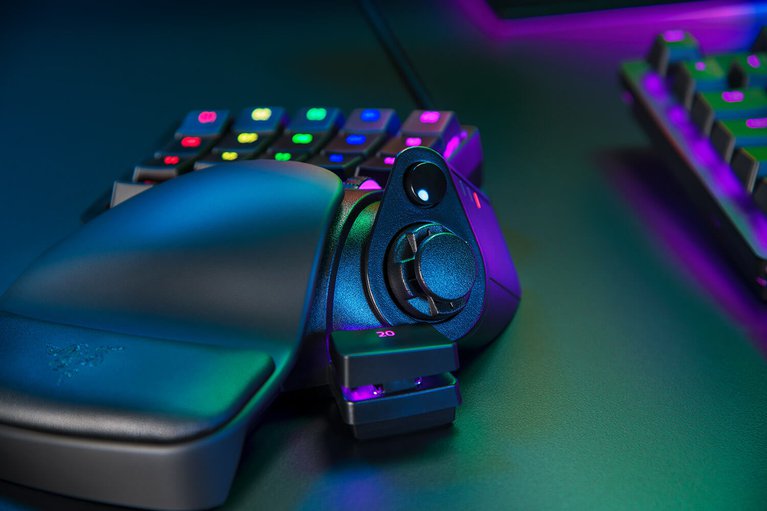 Razer Tartarus Pro (Black) Thumb Control Closeup on Black Surface (Front View)