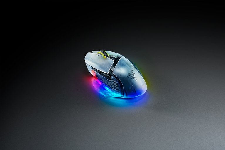 Razer Basilisk V3 Pro 35K - Phantom White Edition -view 1