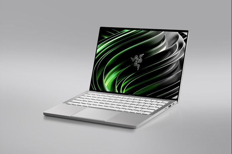 Razer Book - Full HD 60Hz - Intel® Iris® Xe Graphics - Mercury