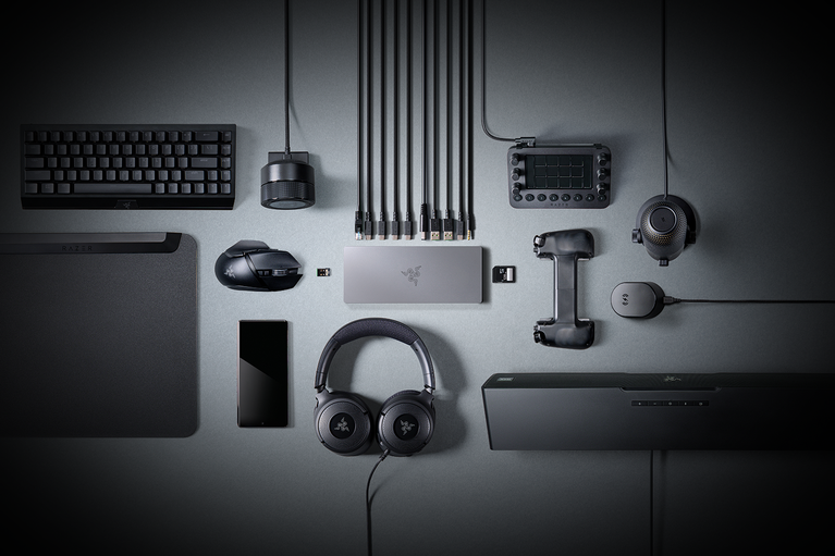 Razer Thunderbolt™ 5 Dock - Mercury -view 1