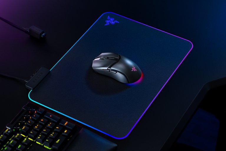 Razer Cobra HyperSpeed -view 1